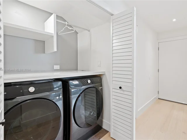 7611 SW 83rd Ct, Miami FL 33143