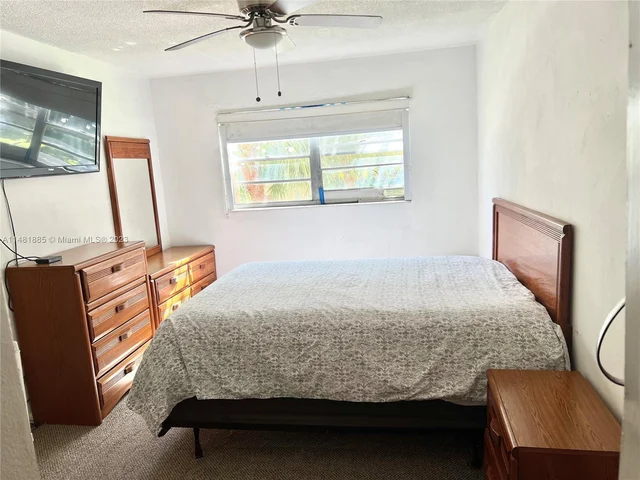 251 172nd St # 210, Sunny Isles Beach FL 33160