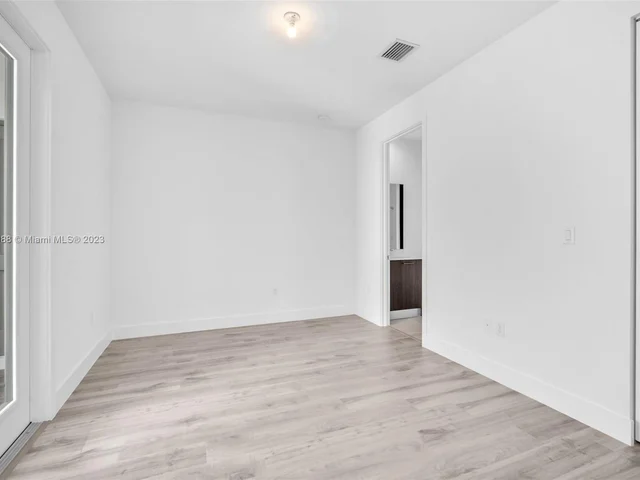 10475 SW 57th Ct, Cooper City FL 33328