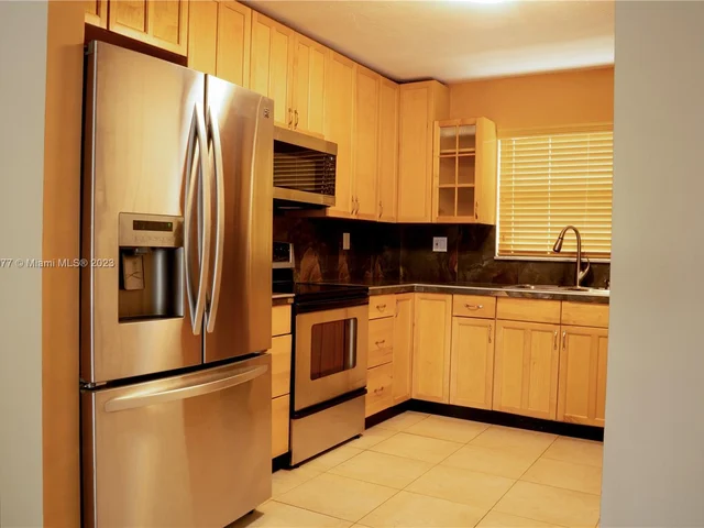 7175 Nova Dr # 507, Davie FL 33317