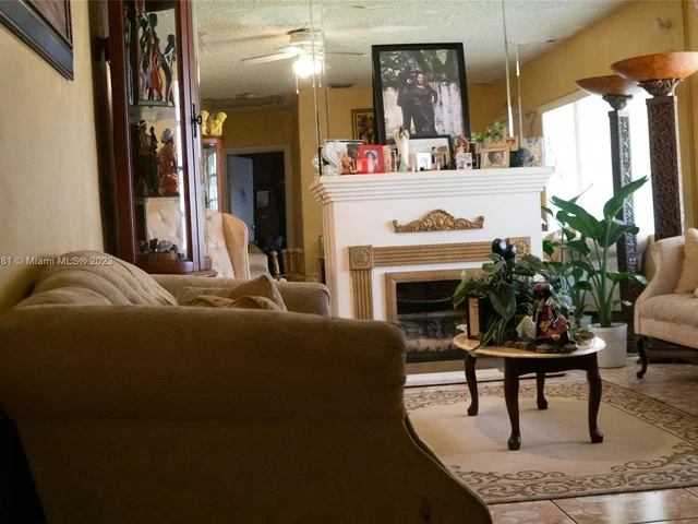 16101 NW 28th Ct, Miami Gardens FL 33054