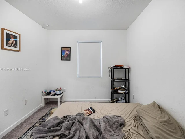 2681 SE 12th St, Homestead FL 33035