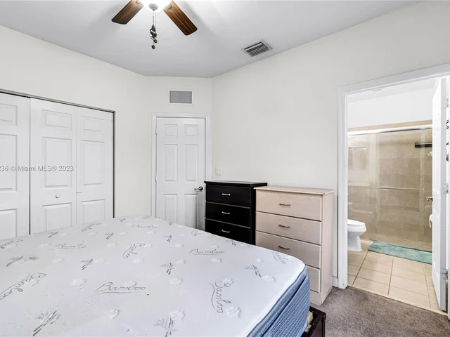 15405 SW 173rd St, Miami FL 33187