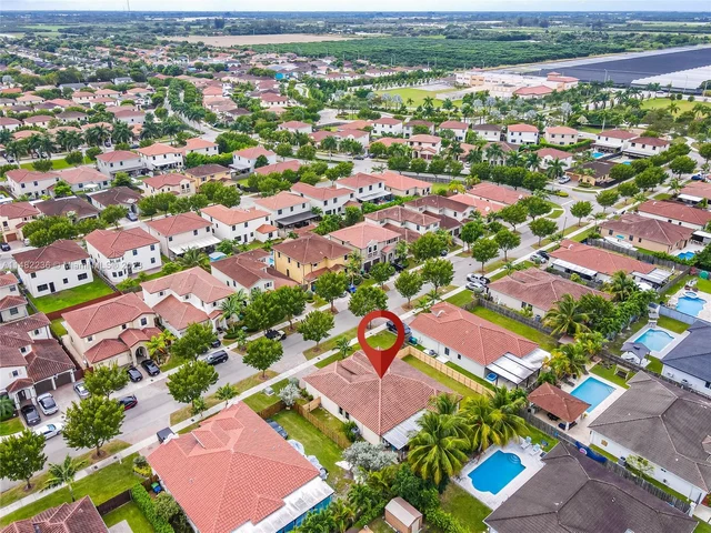 15405 SW 173rd St, Miami FL 33187