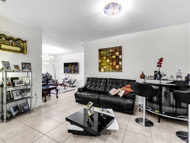 15405 SW 173rd St, Miami FL 33187