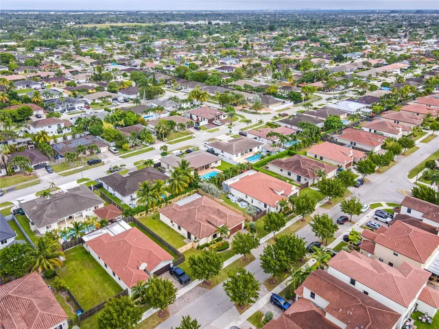 15405 SW 173rd St, Miami FL 33187