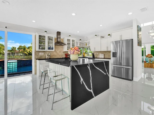 4581 SW 149th Ct, Miami FL 33185