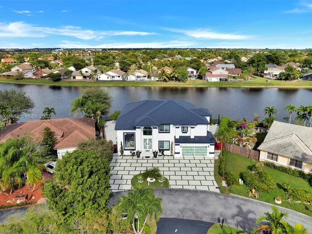 4581 SW 149th Ct, Miami FL 33185