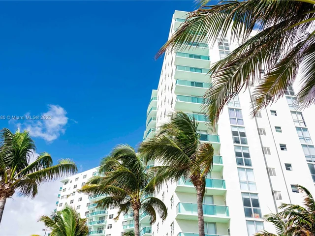 3801 S Ocean Dr # 11M, Hollywood FL 33019