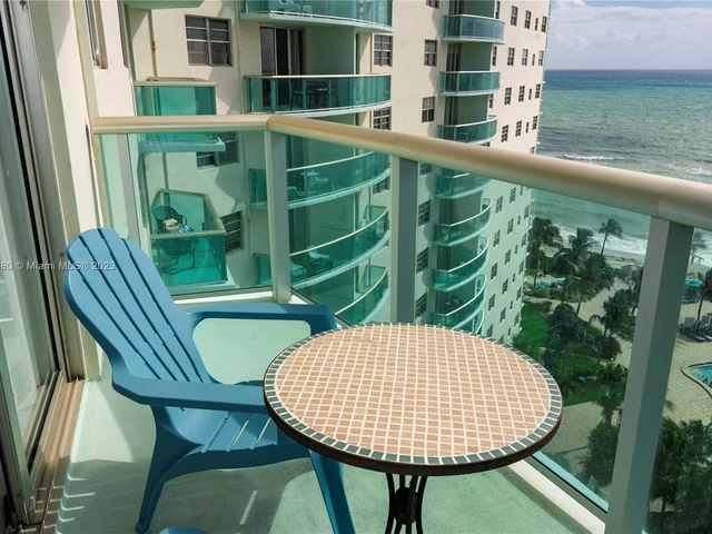 3801 S Ocean Dr # 11M, Hollywood FL 33019
