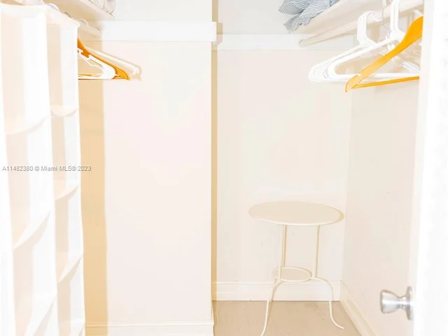 3801 S Ocean Dr # 11M, Hollywood FL 33019