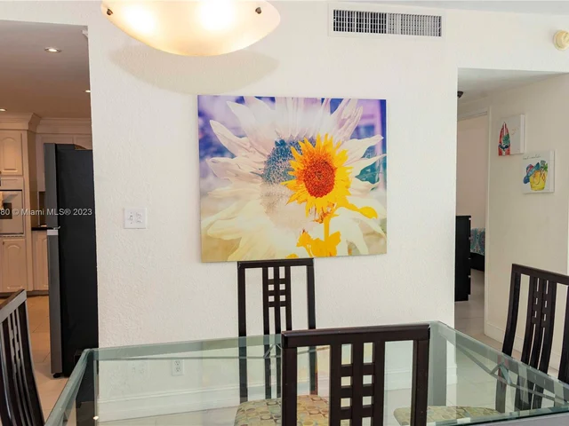 3801 S Ocean Dr # 11M, Hollywood FL 33019