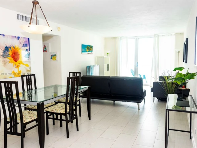 3801 S Ocean Dr # 11M, Hollywood FL 33019