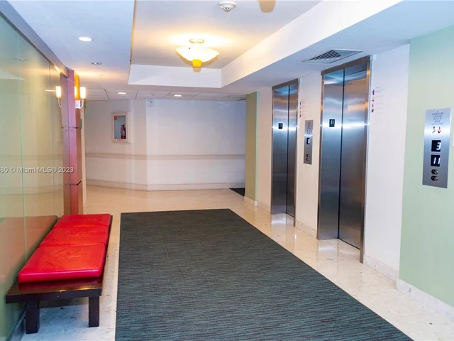 3801 S Ocean Dr # 11M, Hollywood FL 33019