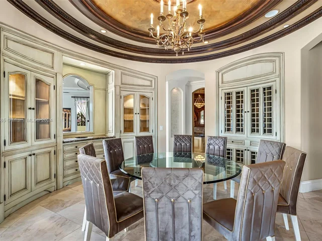 3201 NE 27th Ave, Lighthouse Point FL 33064