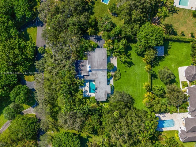 12510 Moss Ranch Rd, Pinecrest FL 33156