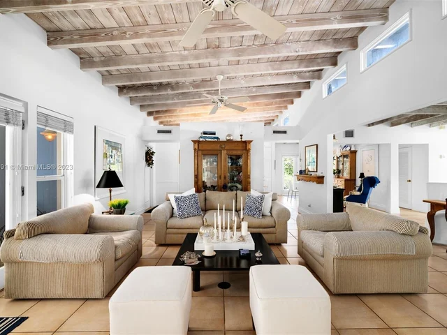 12510 Moss Ranch Rd, Pinecrest FL 33156