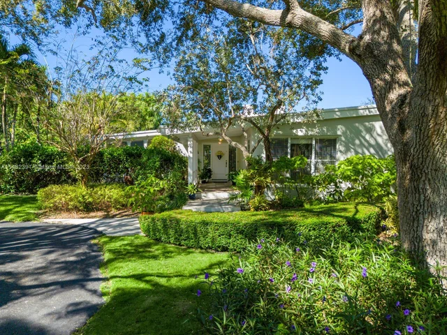 12510 Moss Ranch Rd, Pinecrest FL 33156