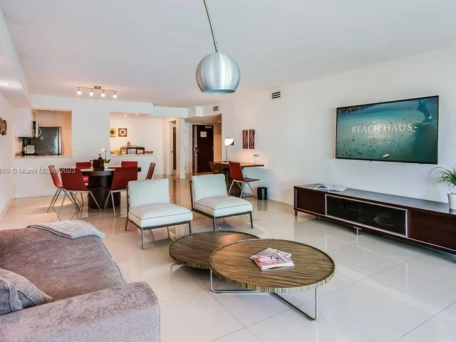 290 Bal Bay Dr # 110, Bal Harbour FL 33154