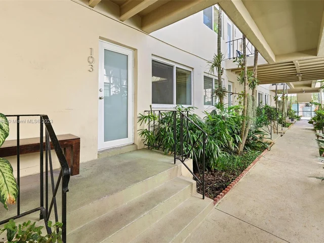 900 Meridian Ave # 103, Miami Beach FL 33139