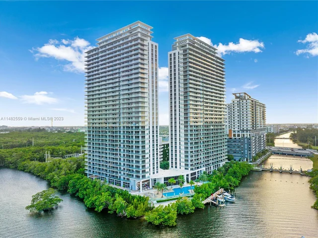 16385 Biscayne Blvd # 2207, North Miami Beach FL 33160
