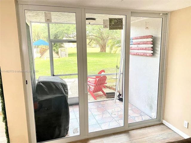 9441 Live Oak Pl # 103, Davie FL 33324