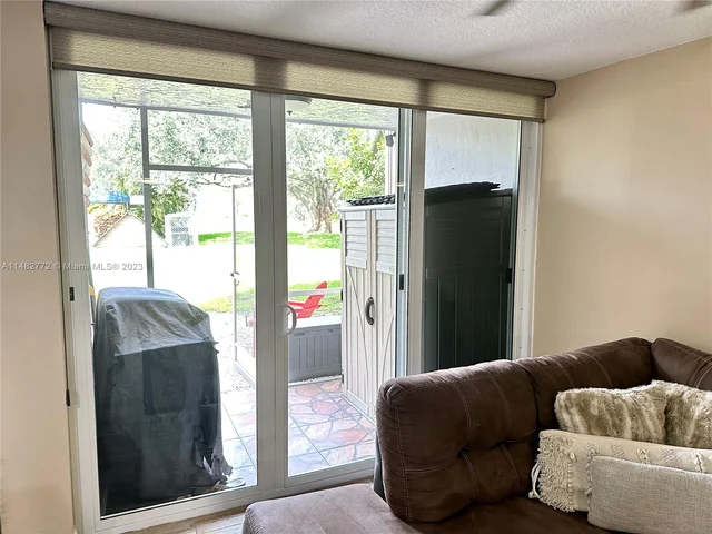 9441 Live Oak Pl # 103, Davie FL 33324