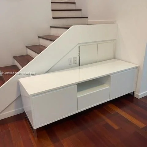 929 Meridian Ave # 5, Miami Beach FL 33139