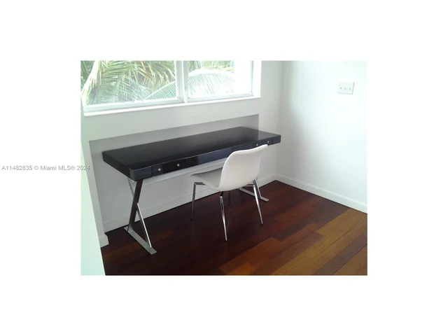 929 Meridian Ave # 5, Miami Beach FL 33139