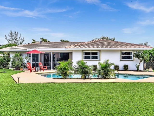 4000 NW 103rd Dr, Coral Springs FL 33065