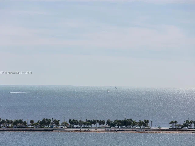 1541 Brickell Ave # C1805, Miami FL 33129