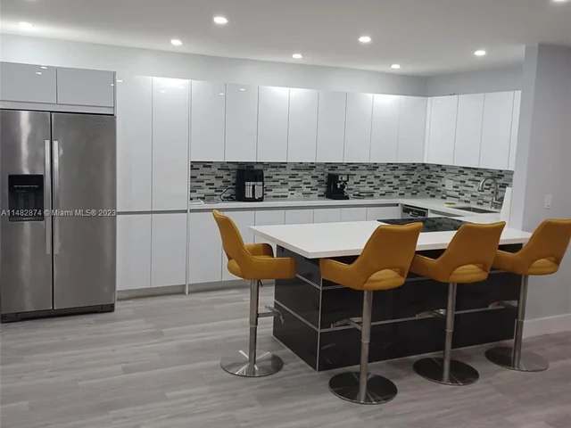 13550 SW 6th Ct # 402A, Pembroke Pines FL 33027