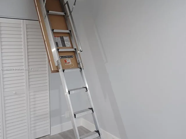 13550 SW 6th Ct # 402A, Pembroke Pines FL 33027