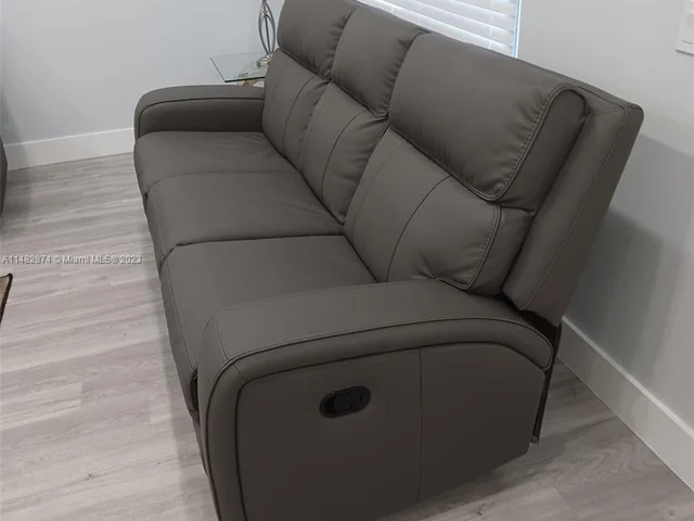 13550 SW 6th Ct # 402A, Pembroke Pines FL 33027