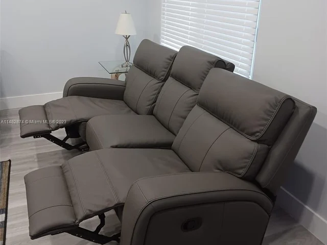 13550 SW 6th Ct # 402A, Pembroke Pines FL 33027