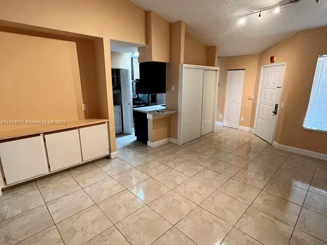 18336 NW 68th Ave # J, Hialeah FL 33015