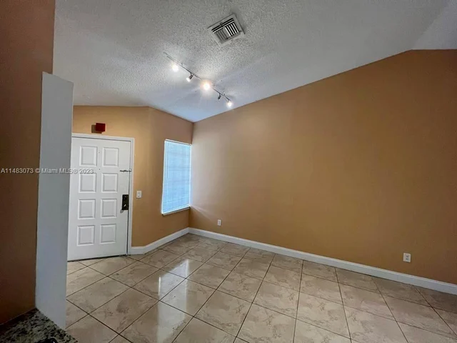 18336 NW 68th Ave # J, Hialeah FL 33015