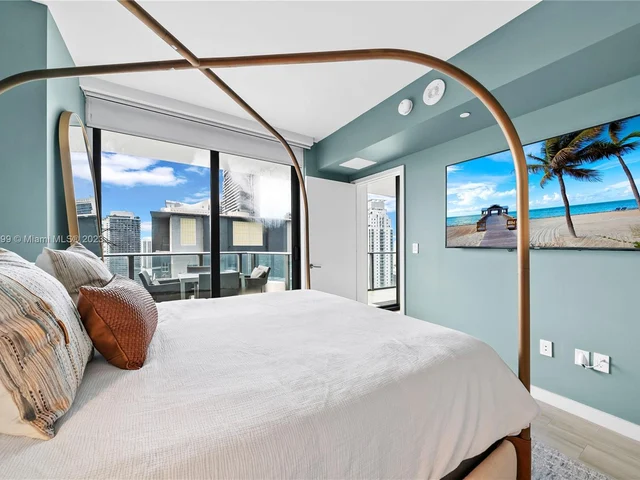 1300 S Miami Ave # 3511, Miami FL 33130