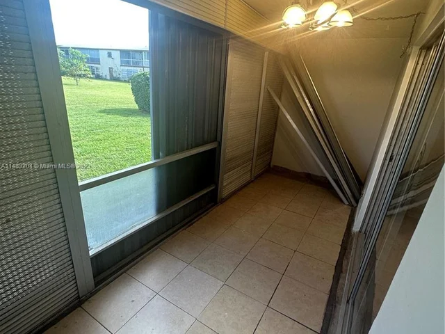 7400 NW 4th Pl # 106, Margate FL 33063