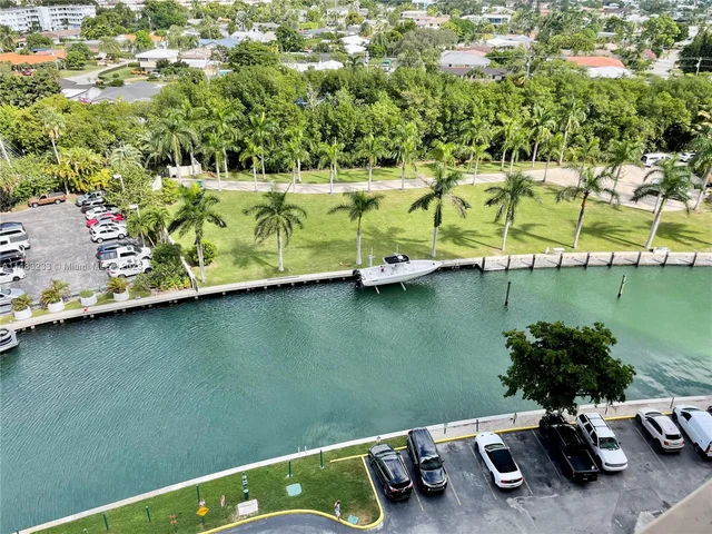 1800 NE 114th St # 1201, Miami FL 33181