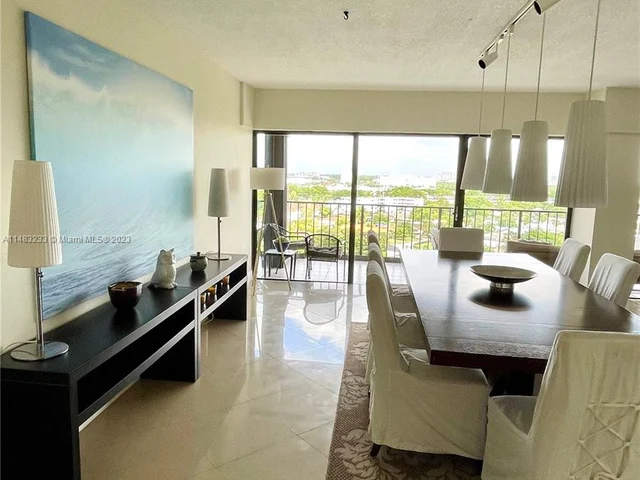 1800 NE 114th St # 1201, Miami FL 33181