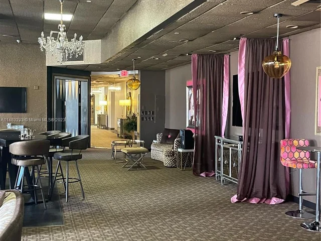 1800 NE 114th St # 1201, Miami FL 33181