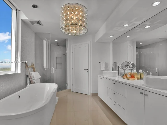 16275 Collins Ave # 2601, Sunny Isles Beach FL 33160