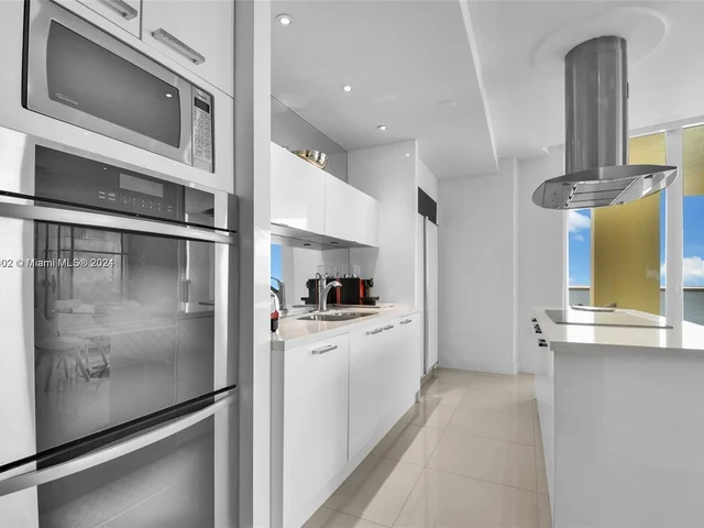 16275 Collins Ave # 2601, Sunny Isles Beach FL 33160