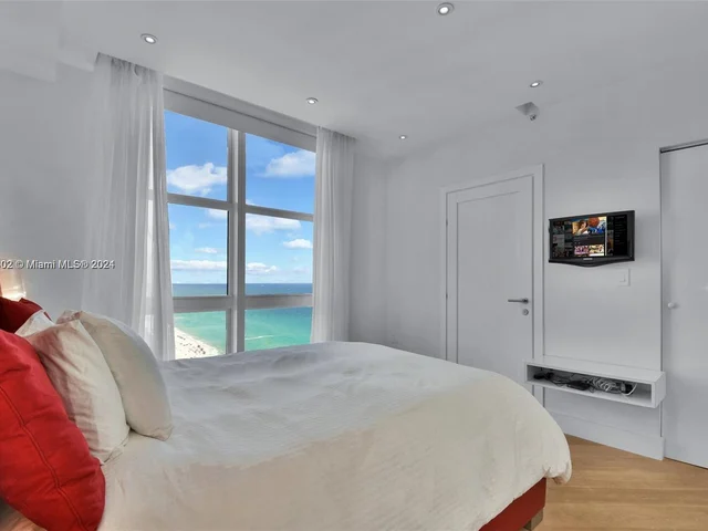 16275 Collins Ave # 2601, Sunny Isles Beach FL 33160