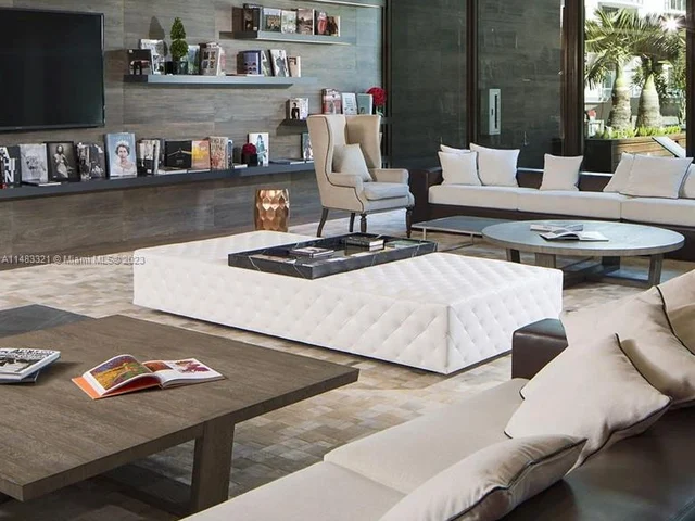 1080 Brickell Ave # 4009, Miami FL 33131