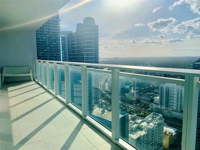 1080 Brickell Ave # 4009, Miami FL 33131