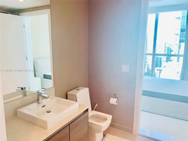 1080 Brickell Ave # 4009, Miami FL 33131