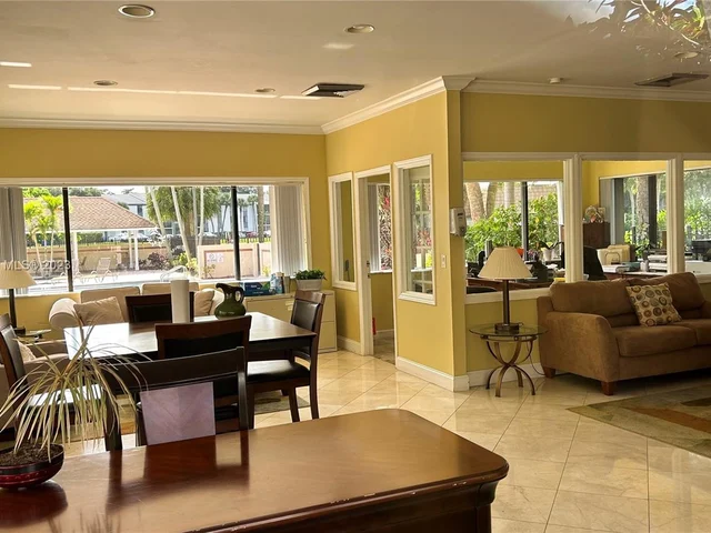 736 Mill Valley Pl # 736, West Palm Beach FL 33409