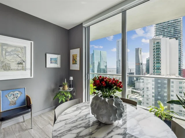 1100 S Miami Ave # 2704, Miami FL 33130